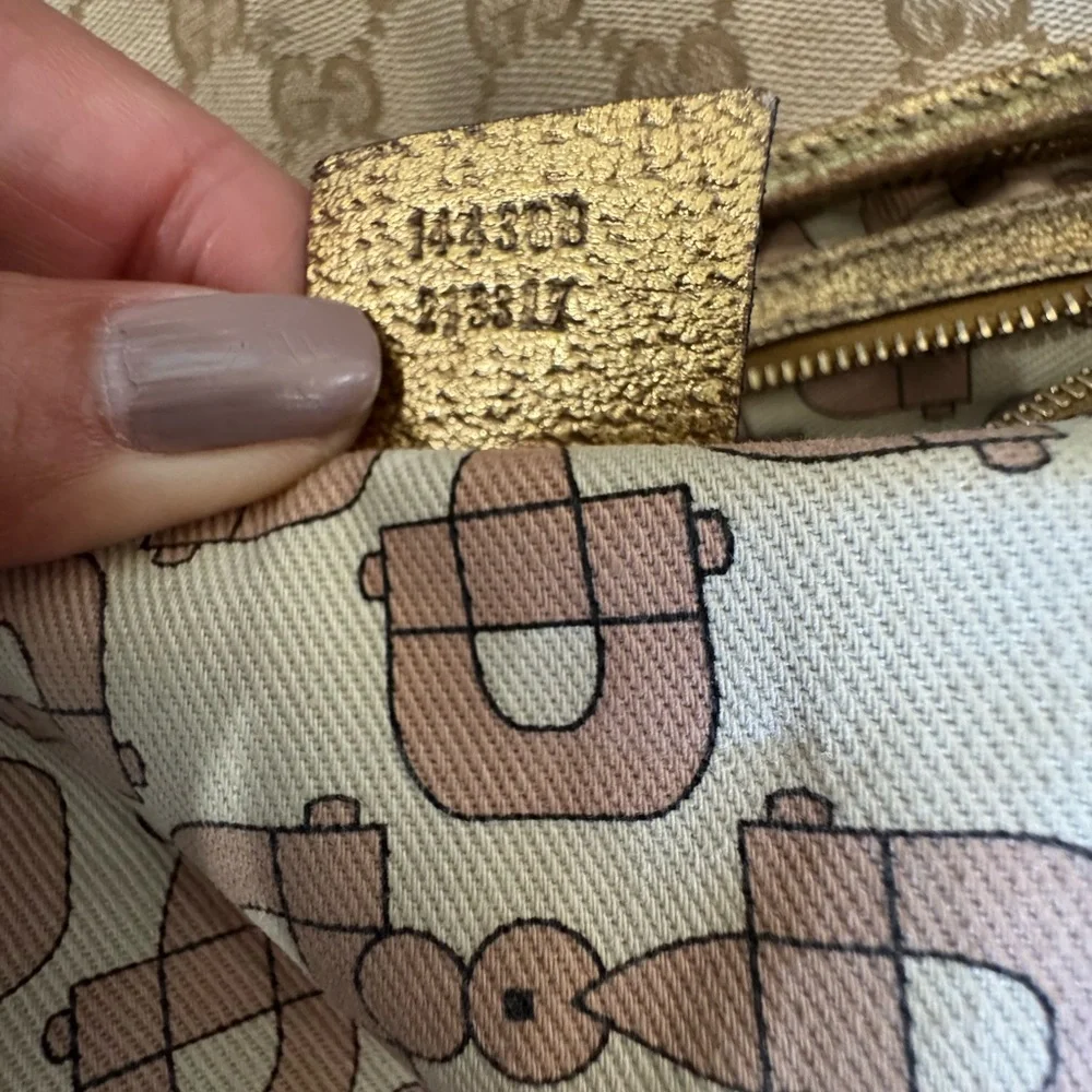 Gucci GG Canvas Metallic Gold Crossbody Bag - Picture 11 of 16